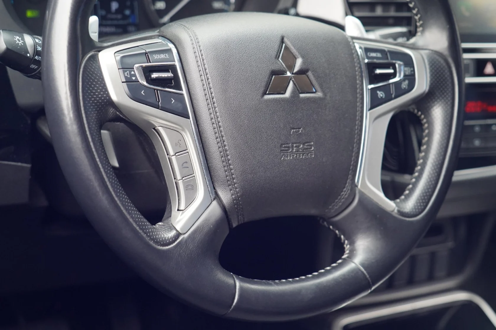 Mitsubishi-Outlander