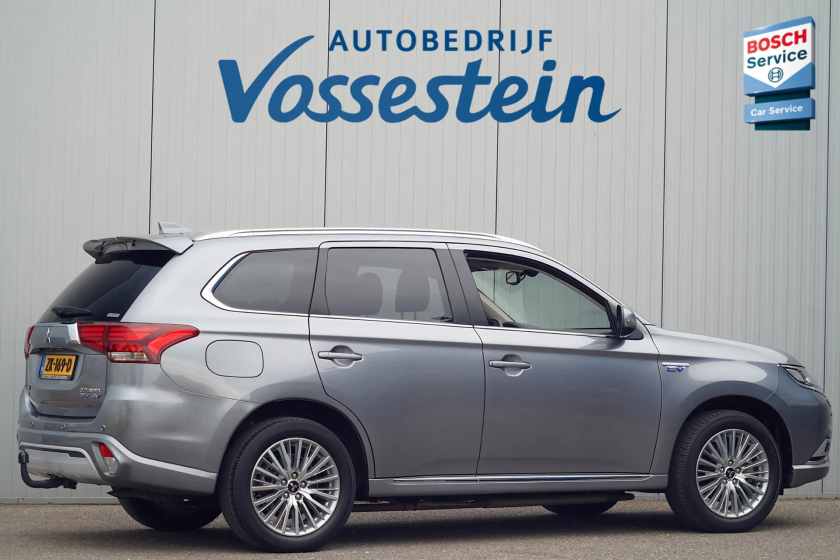 Mitsubishi-Outlander