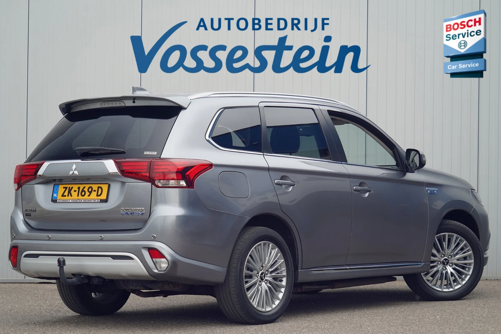 Mitsubishi-Outlander