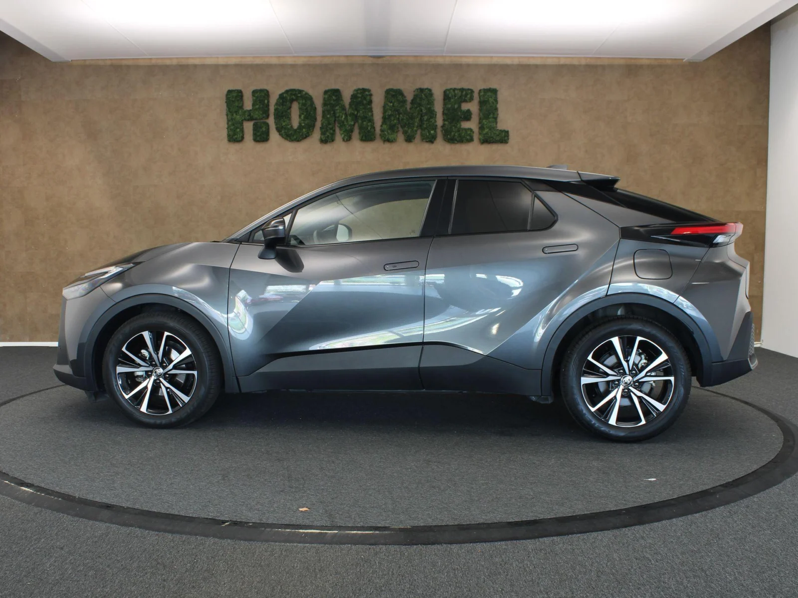 Toyota-C-HR