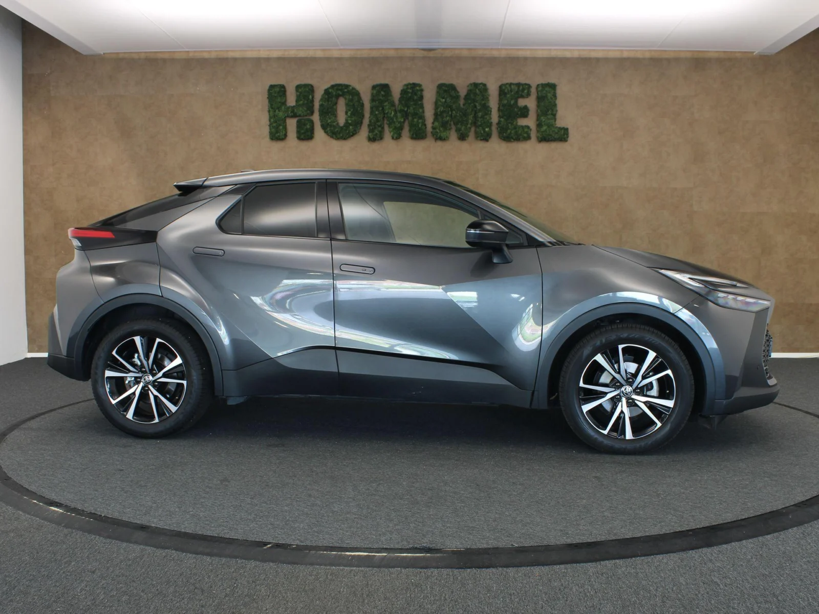 Toyota-C-HR