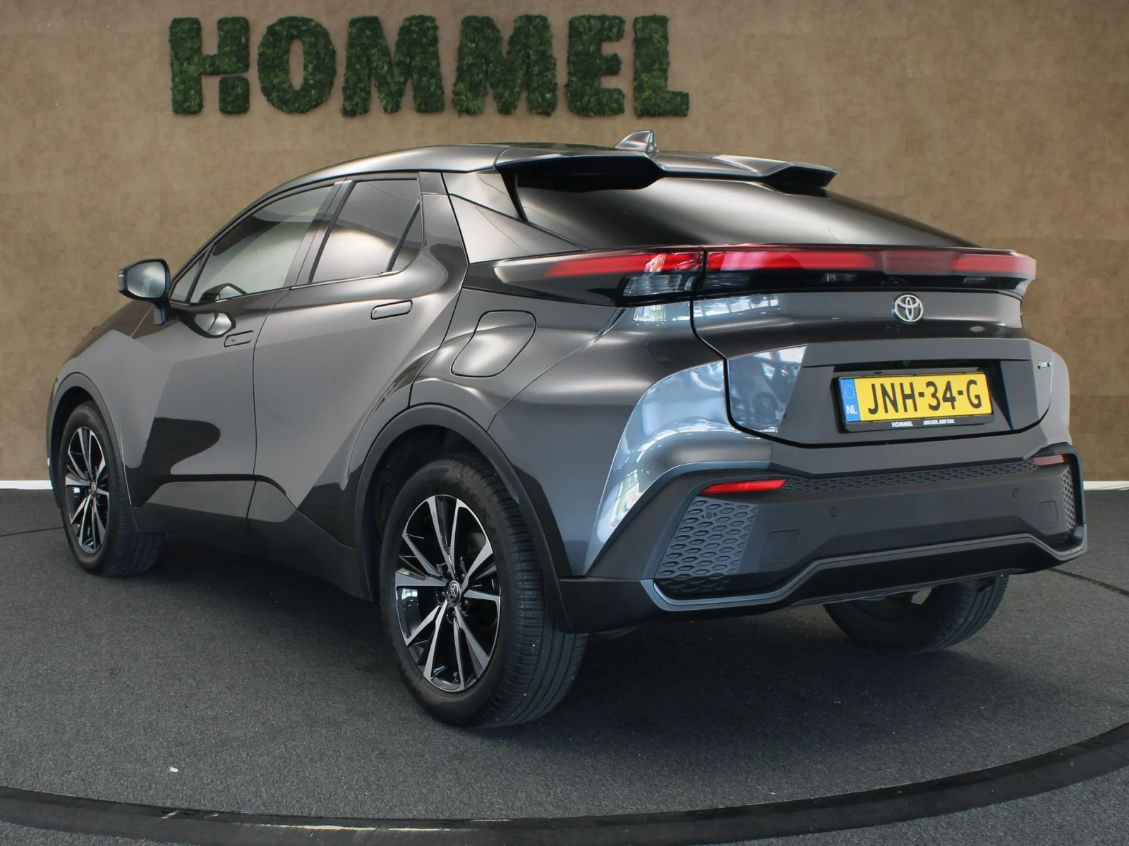 Toyota-C-HR