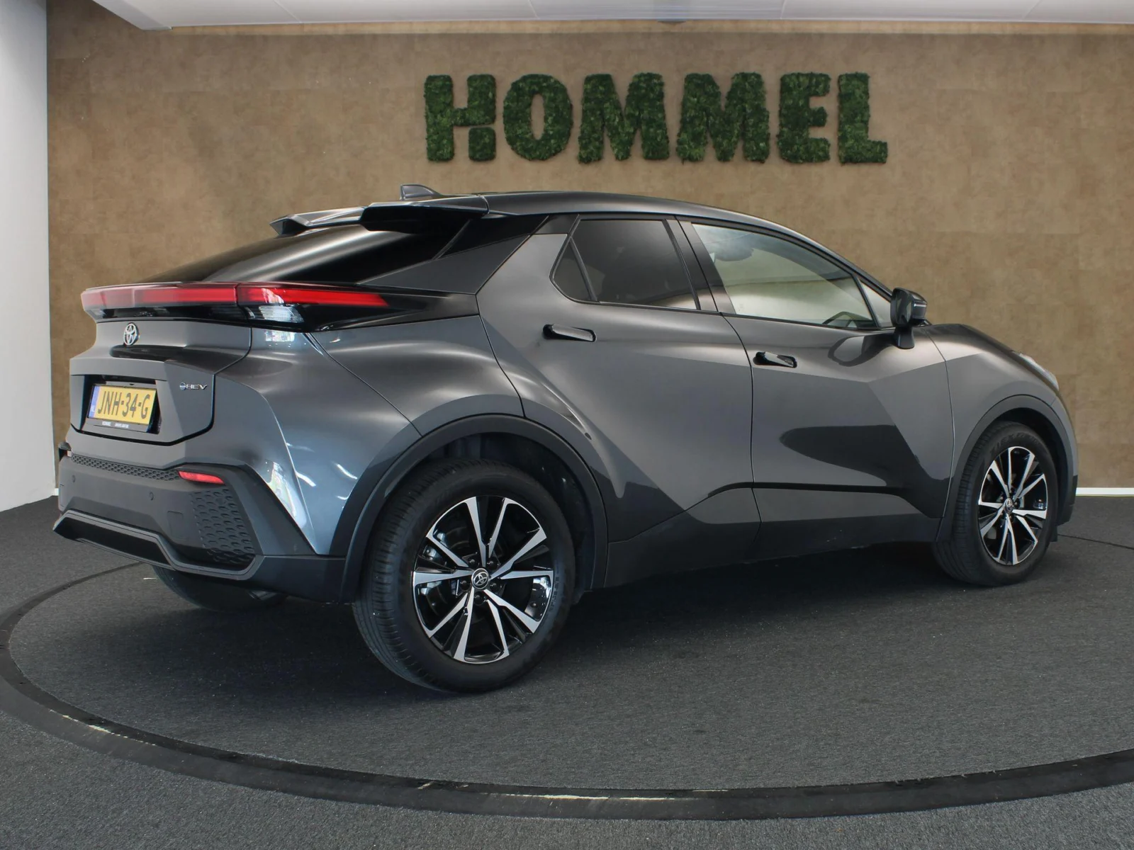 Toyota-C-HR