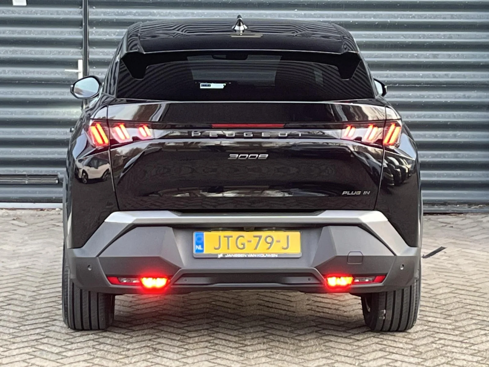 Peugeot-3008