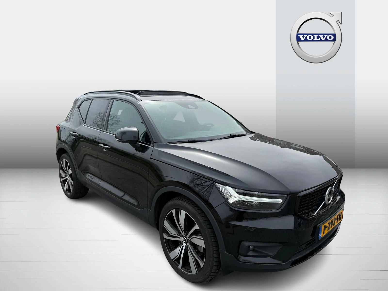 Volvo-XC40