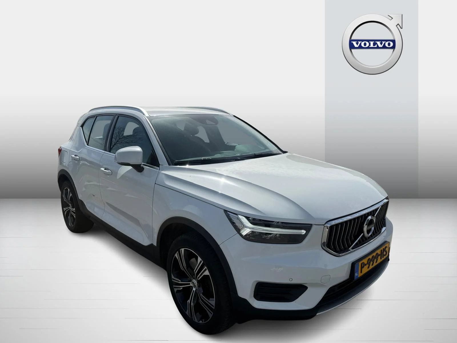 Volvo-XC40