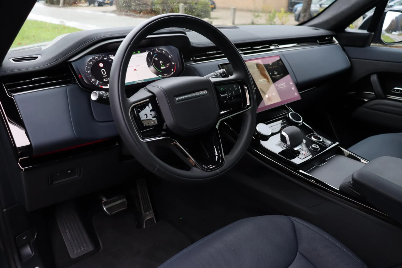 Land Rover-Range Rover Sport