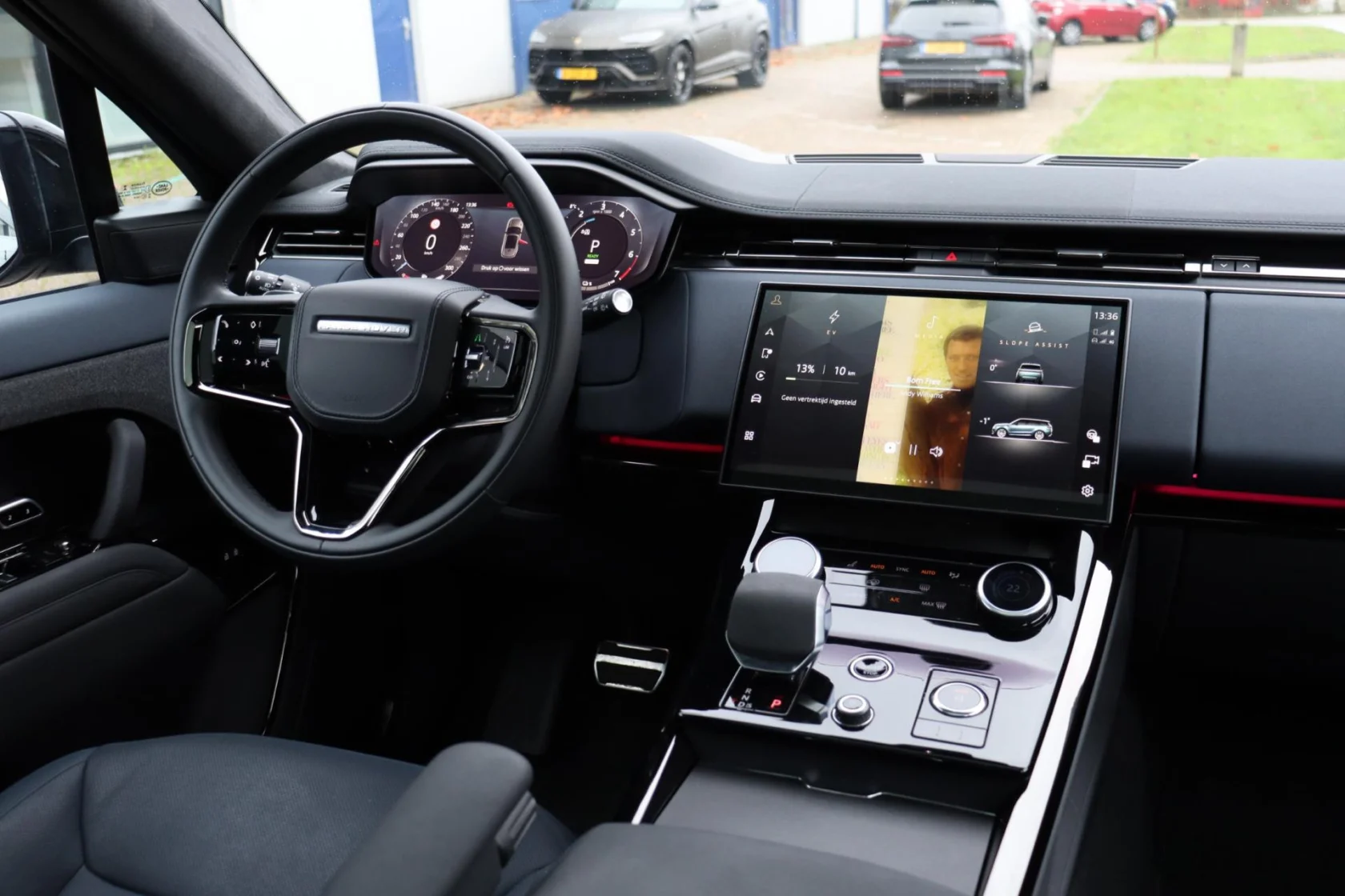 Land Rover-Range Rover Sport