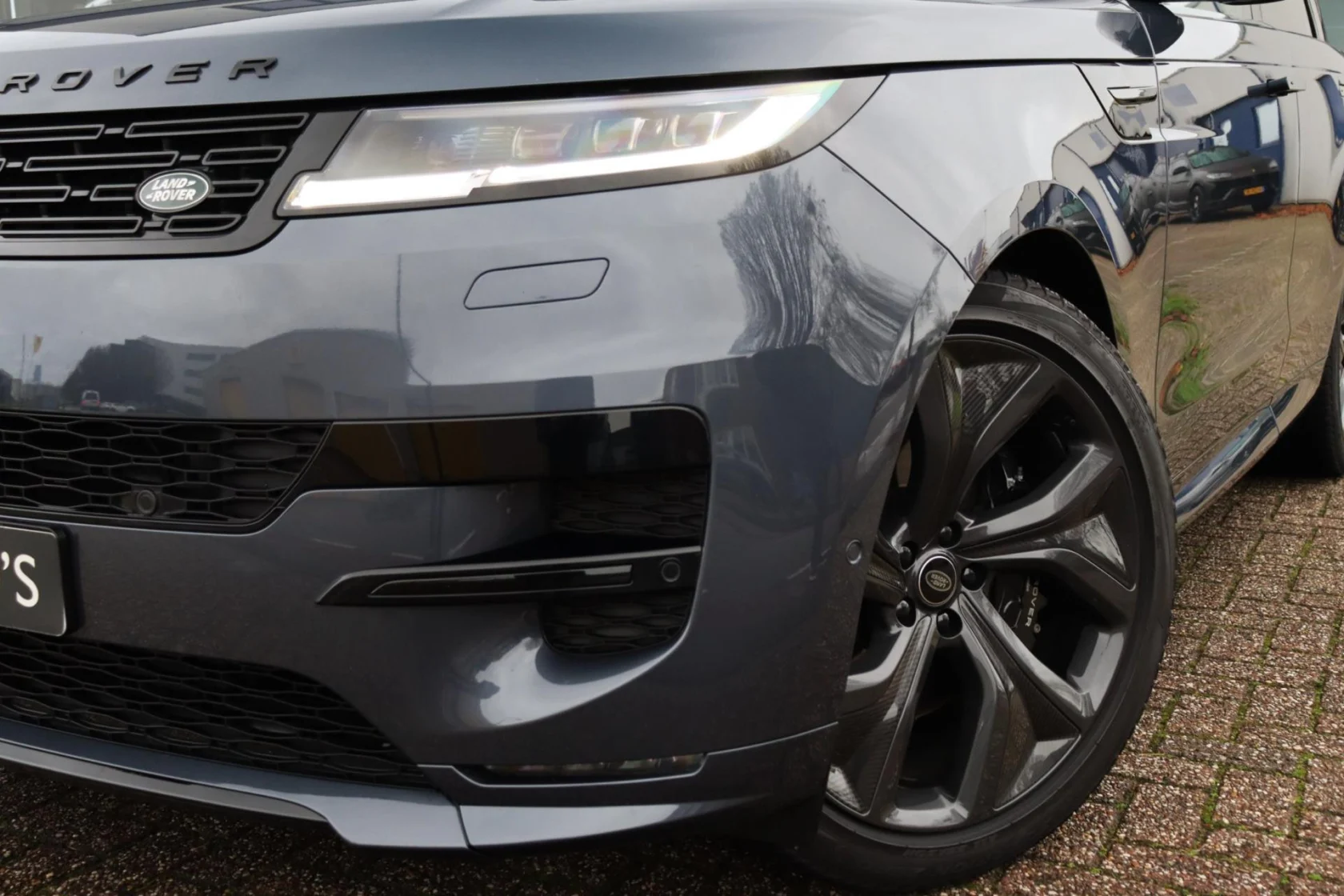 Land Rover-Range Rover Sport