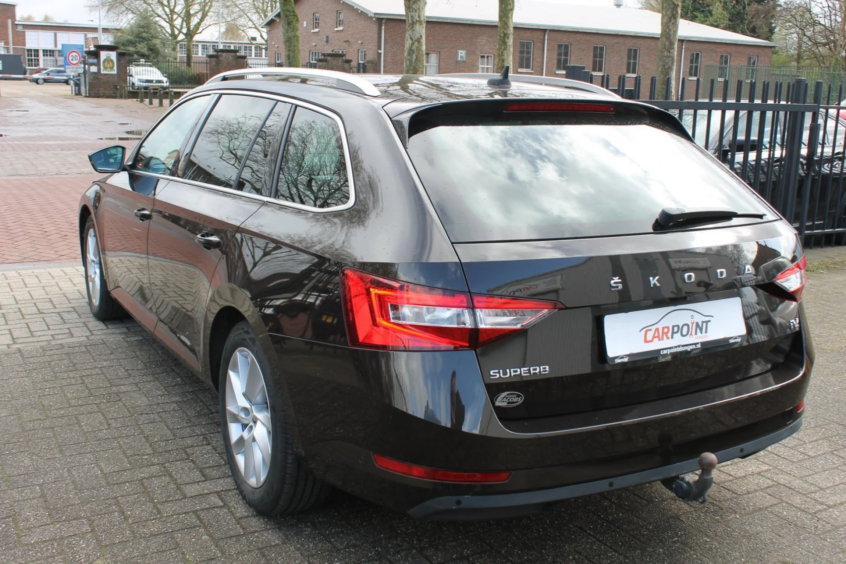Skoda-Superb