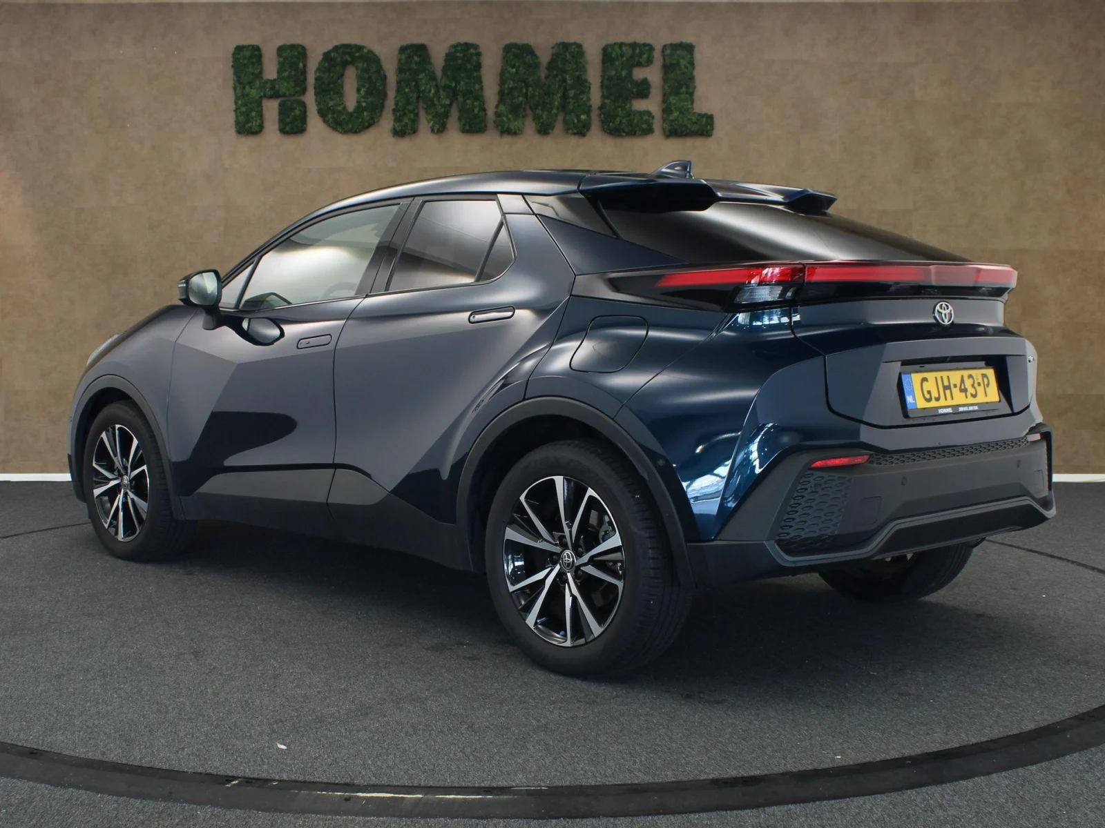 Toyota-C-HR