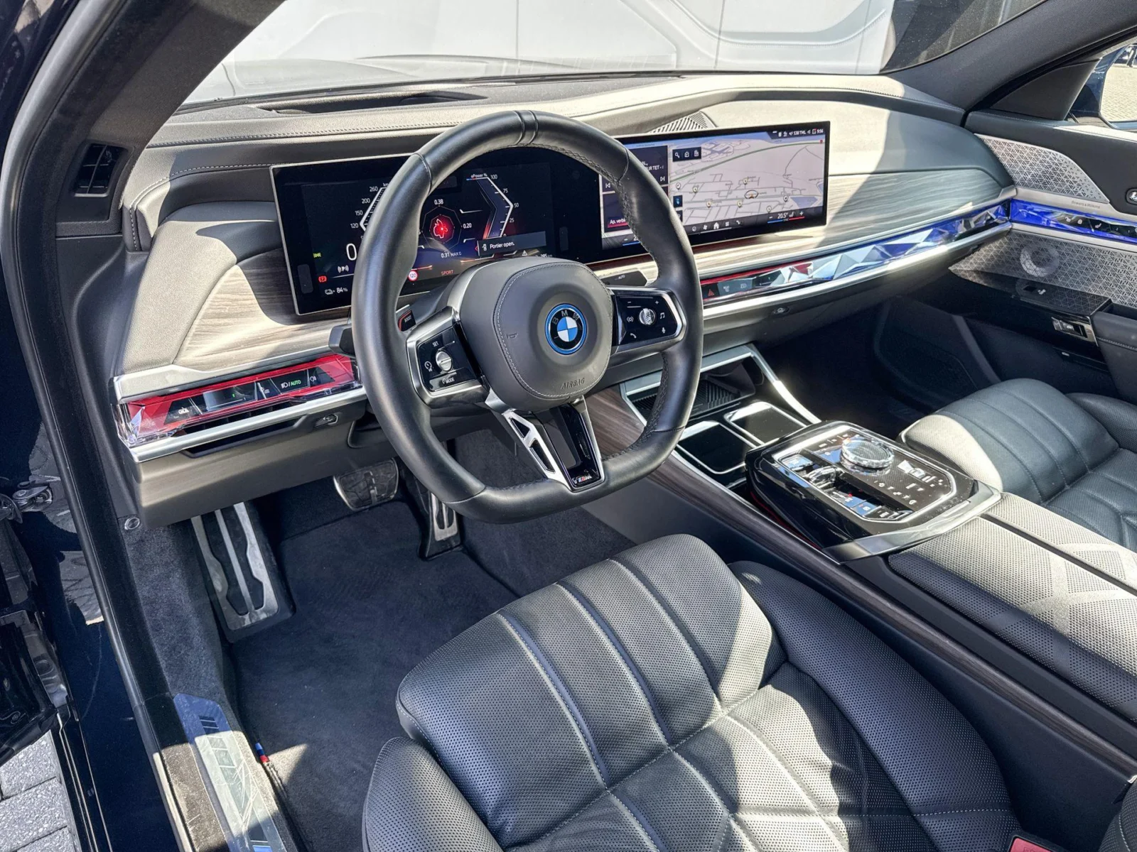BMW-i7