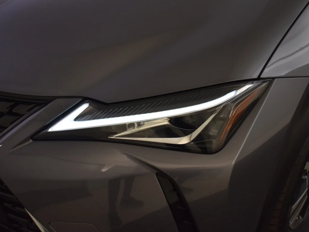 Lexus-UX