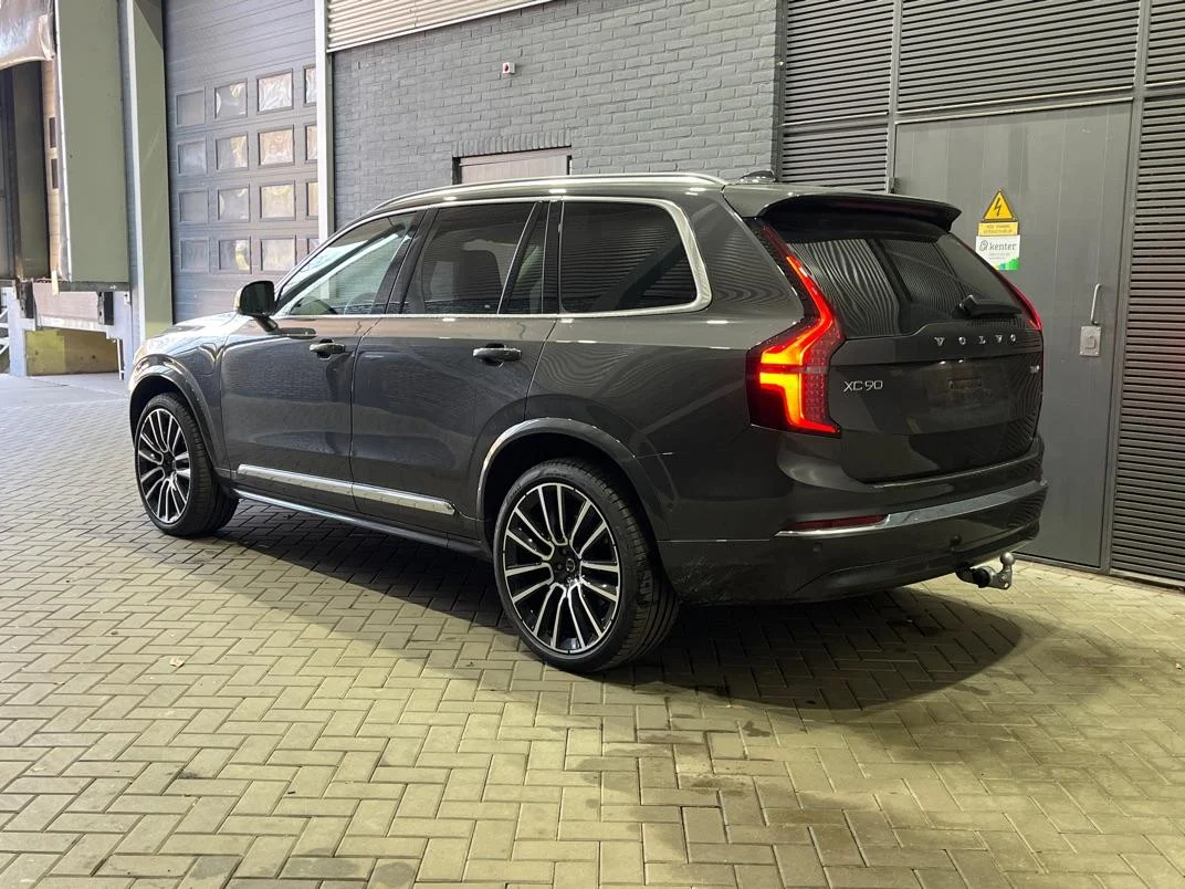 Volvo-XC90