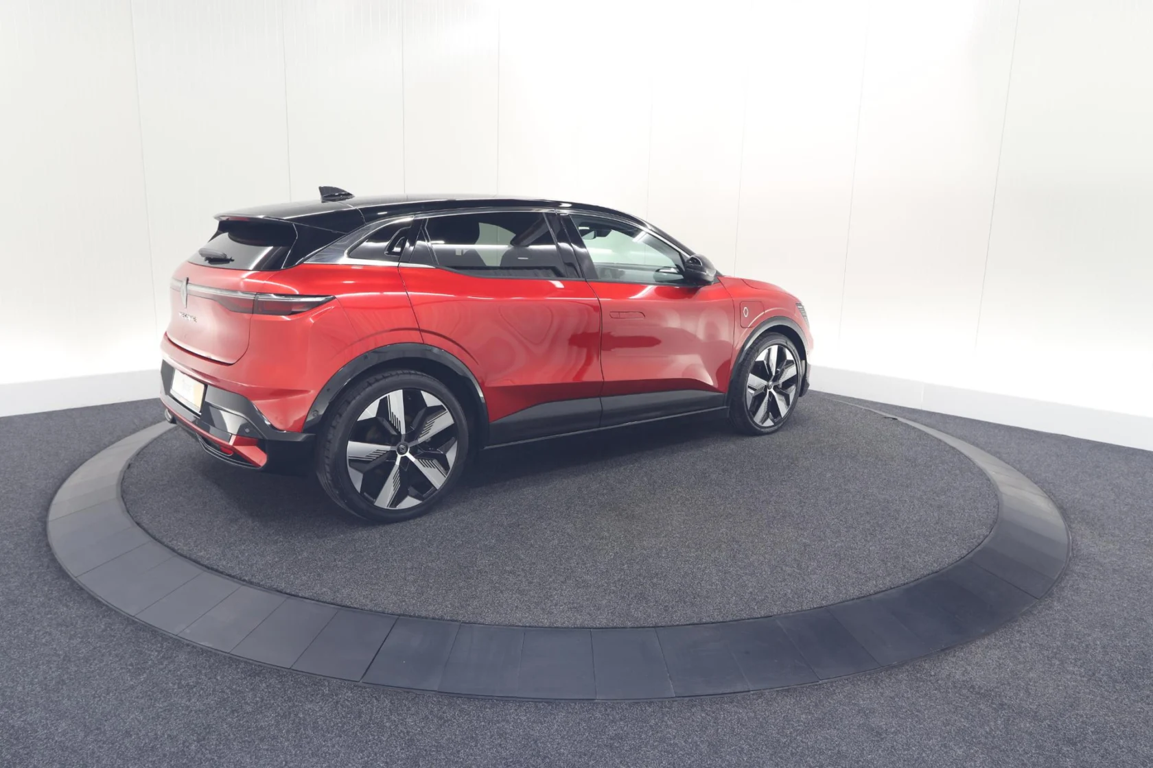 Renault-Megane E-Tech Electric