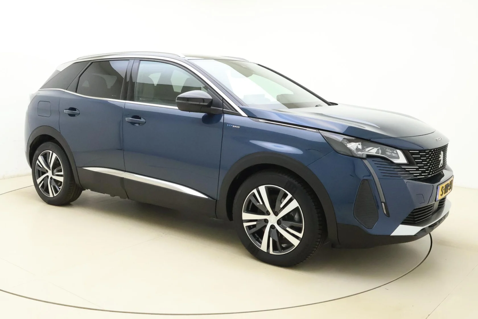 Peugeot-3008