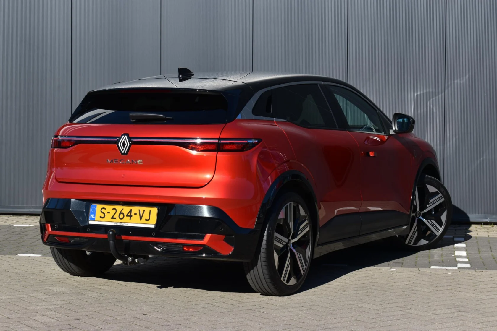 Renault-Megane E-Tech Electric