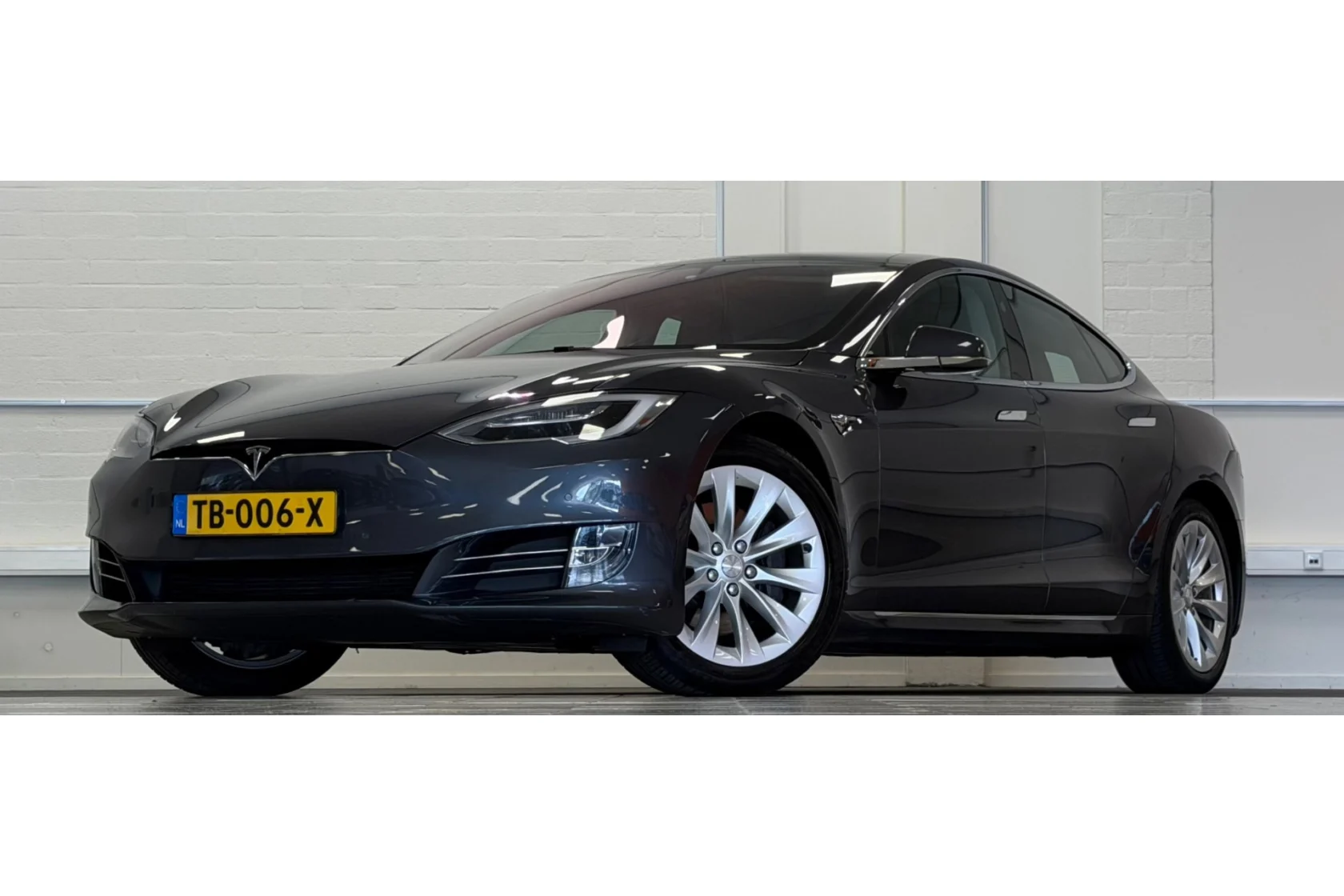 Tesla-Model S