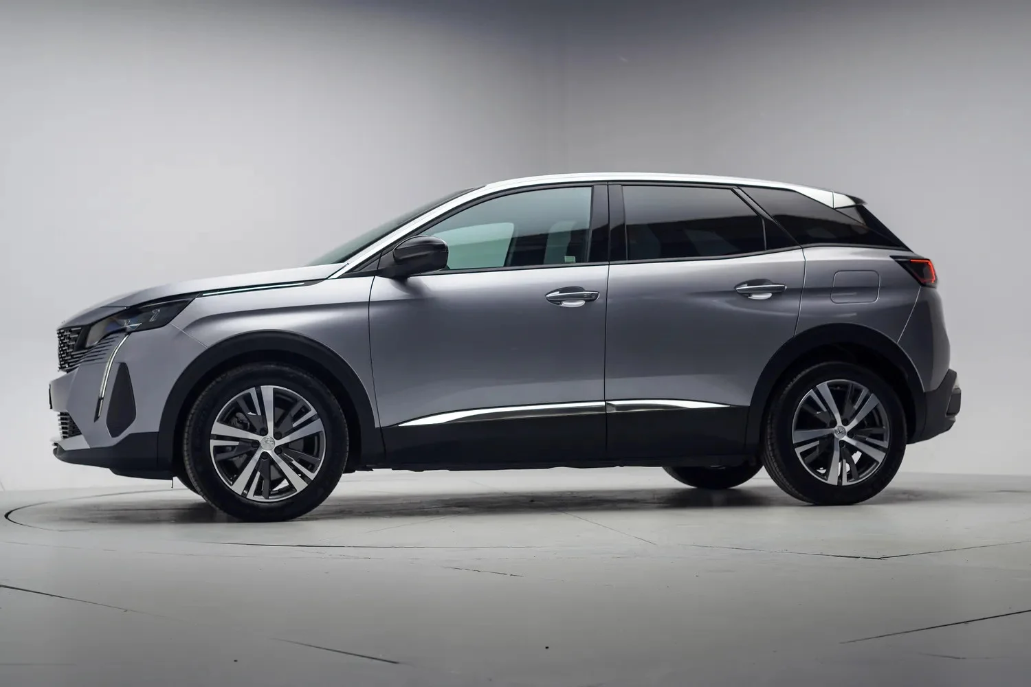 Peugeot-3008