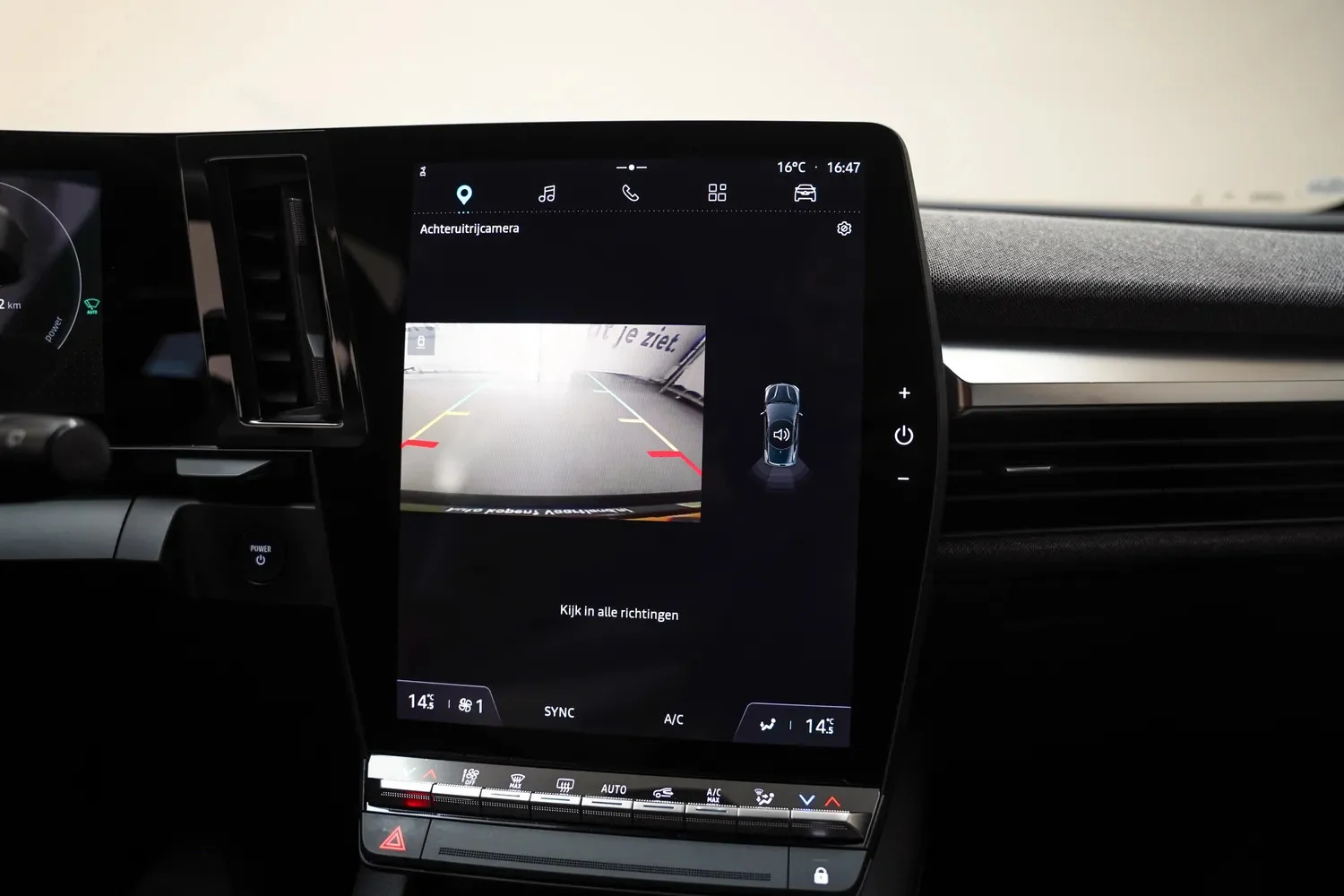 Renault-Megane E-Tech Electric