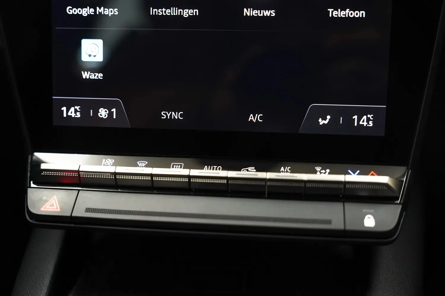 Renault-Megane E-Tech Electric