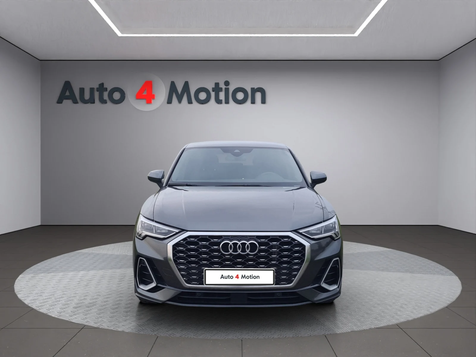Audi-Q3 Sportback