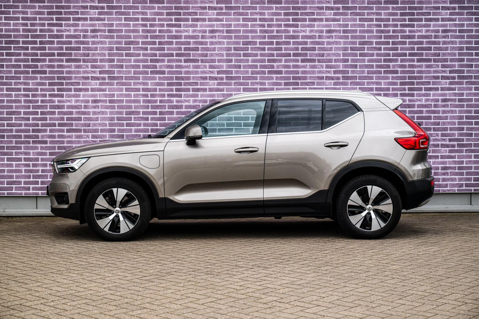 Volvo-XC40