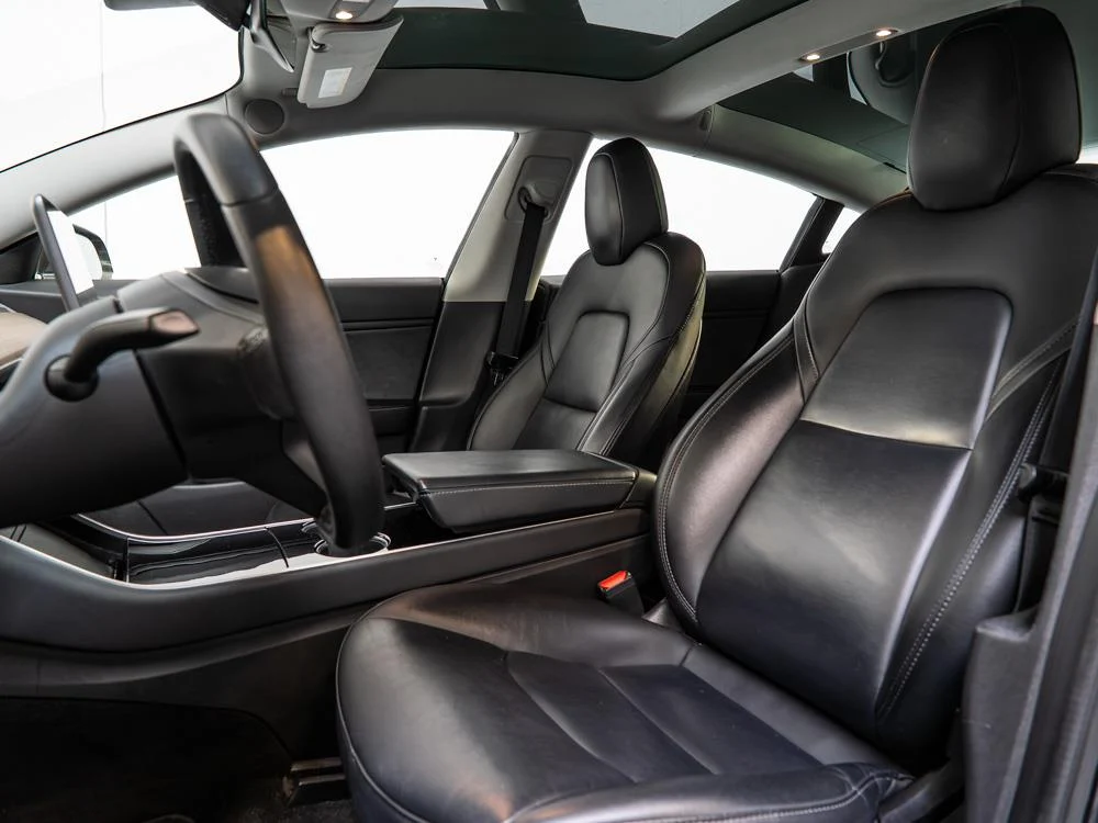 Tesla-Model 3