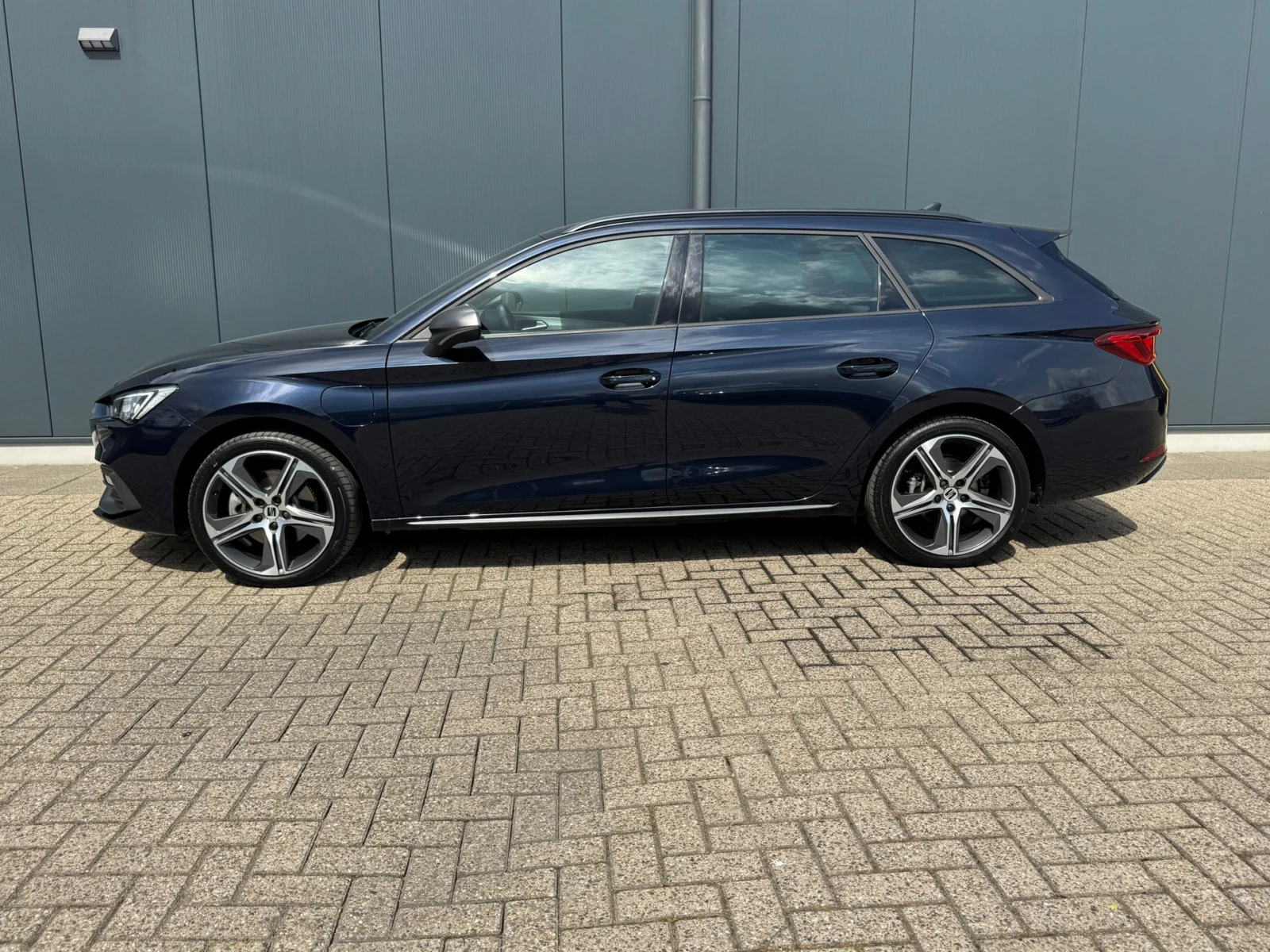 Seat-Leon