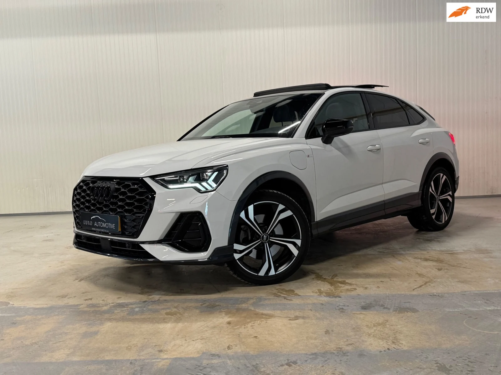 Audi-Q3 Sportback