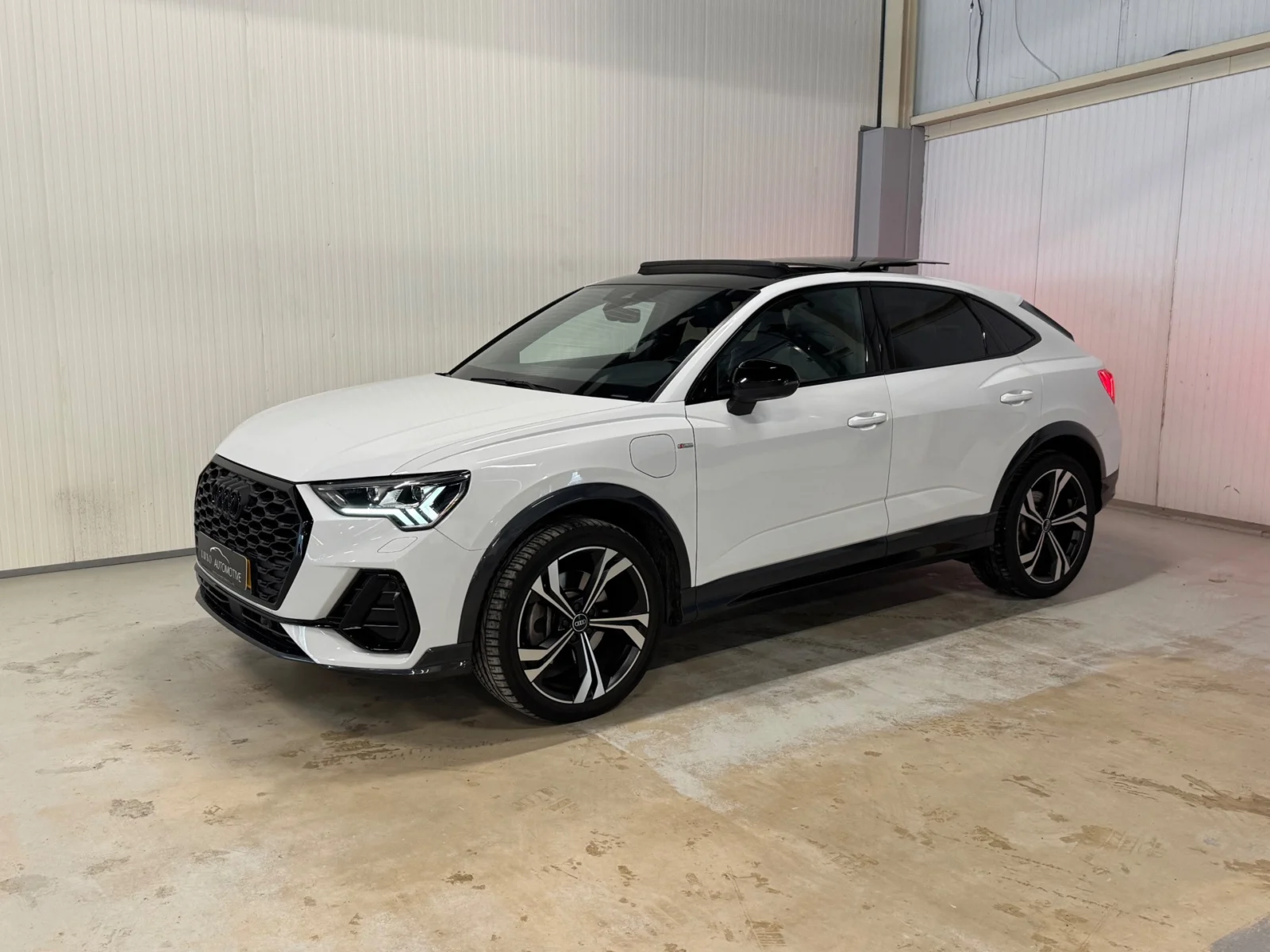 Audi-Q3 Sportback