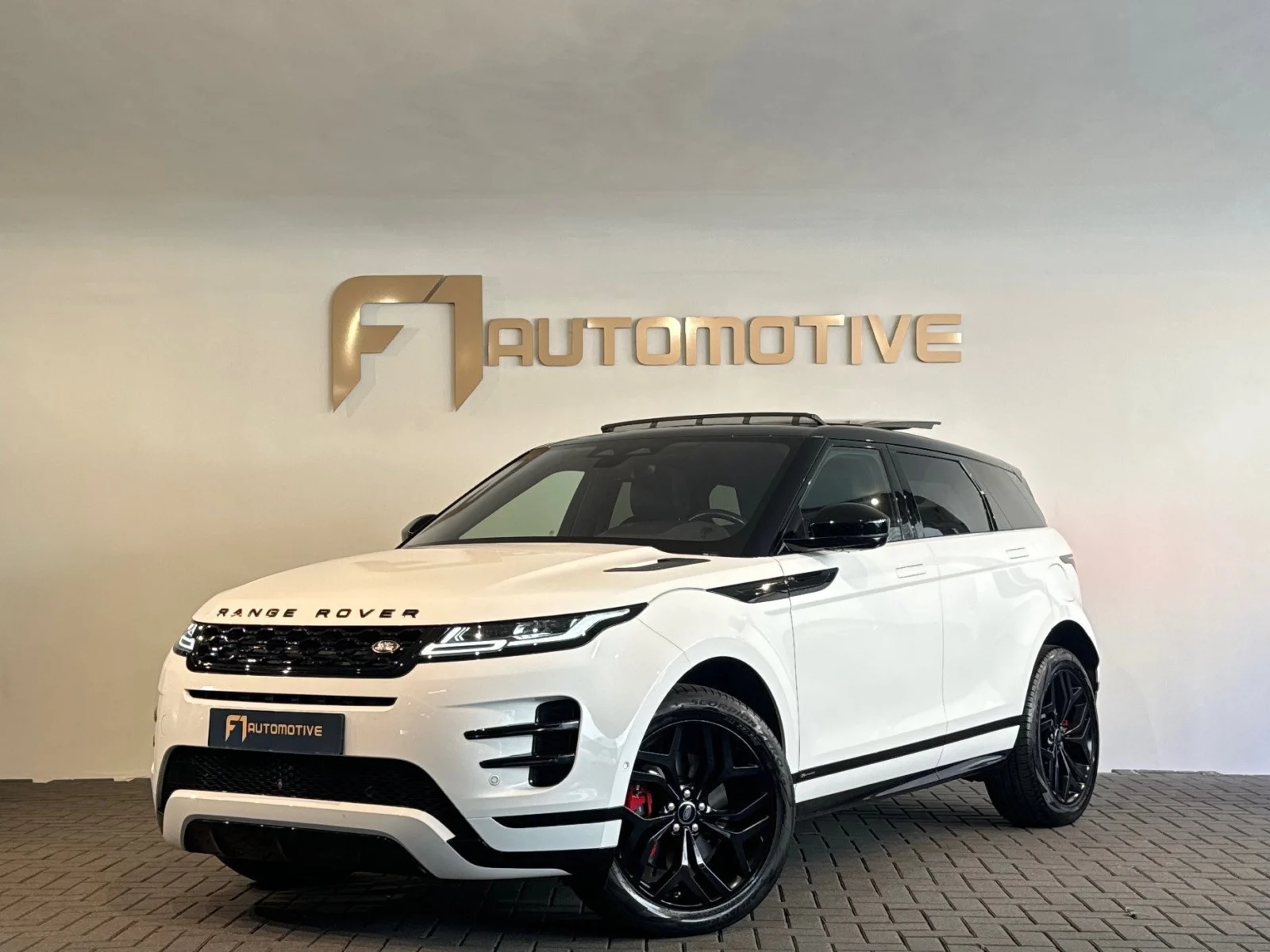 Land Rover-Range Rover Evoque