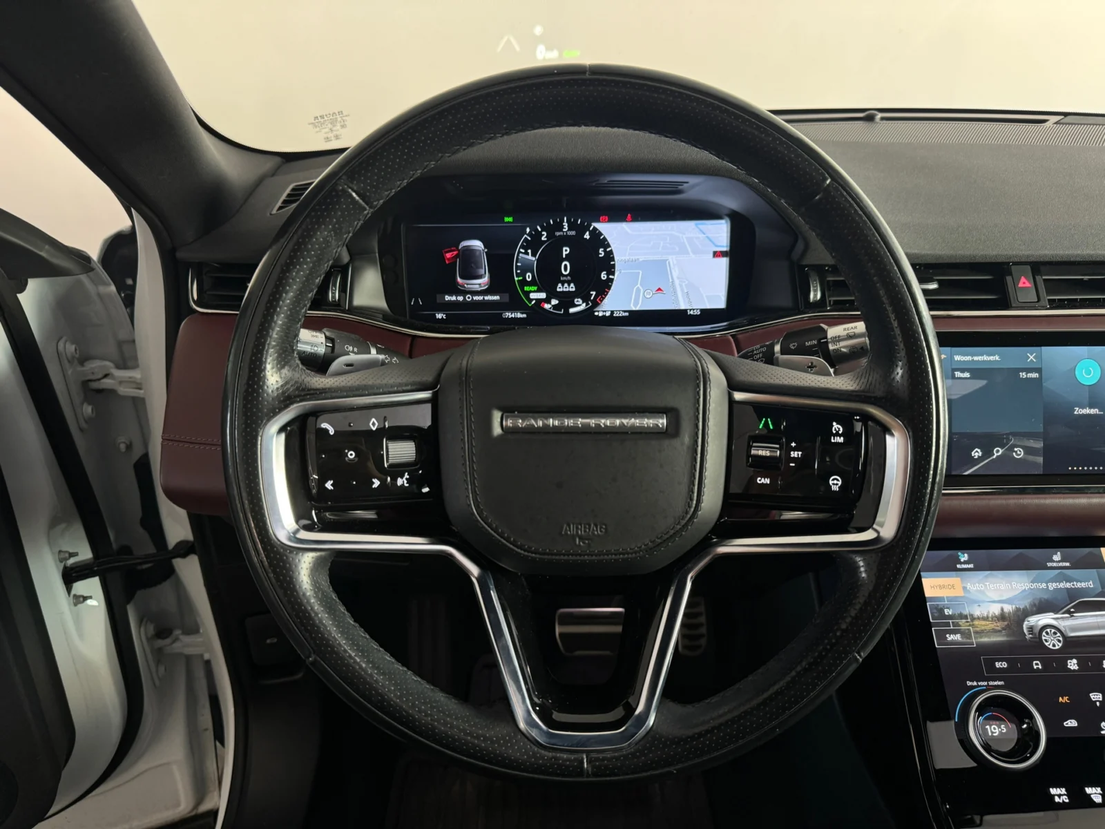 Land Rover-Range Rover Evoque