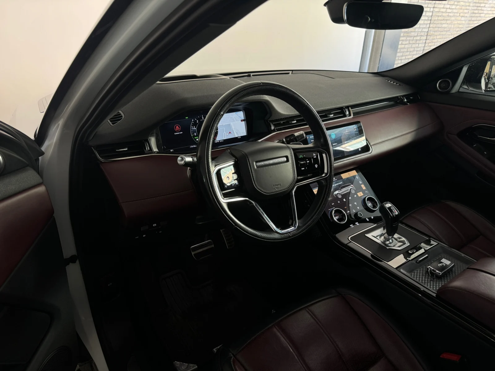 Land Rover-Range Rover Evoque