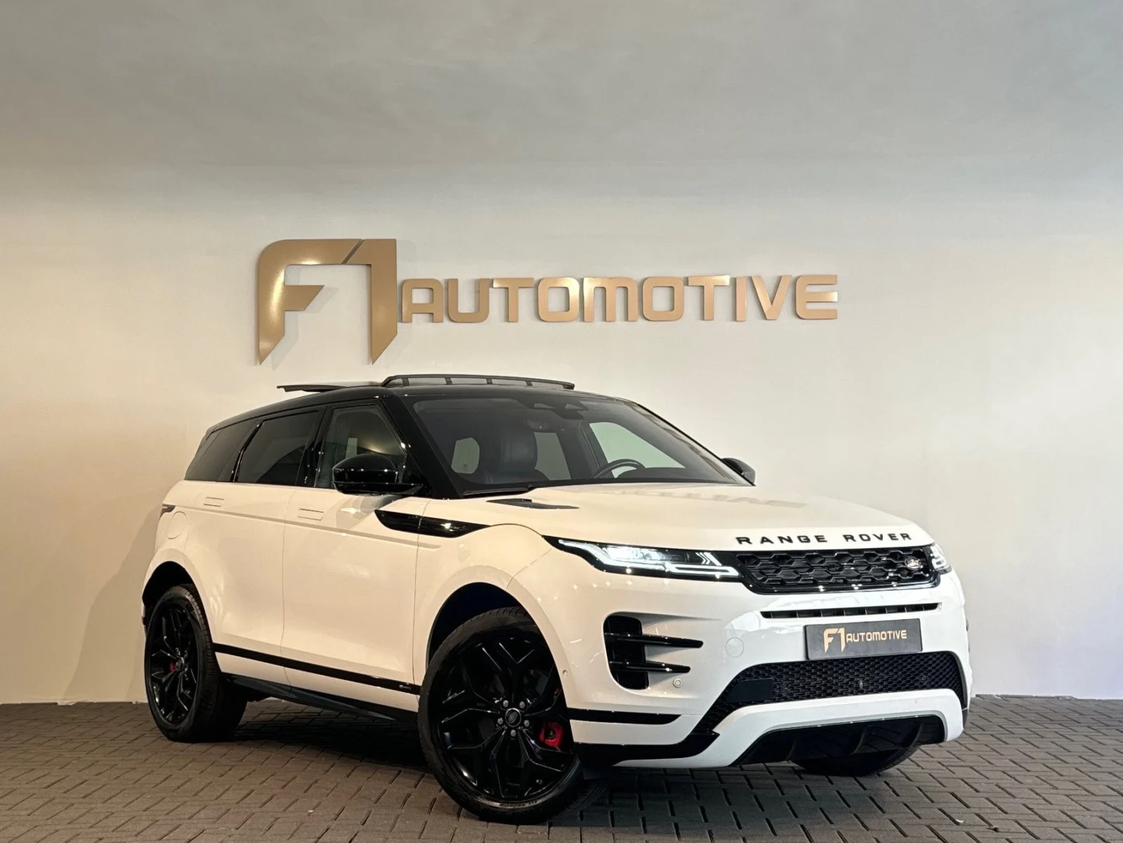 Land Rover-Range Rover Evoque