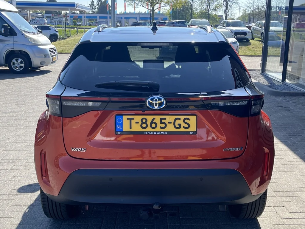 Toyota-Yaris Cross