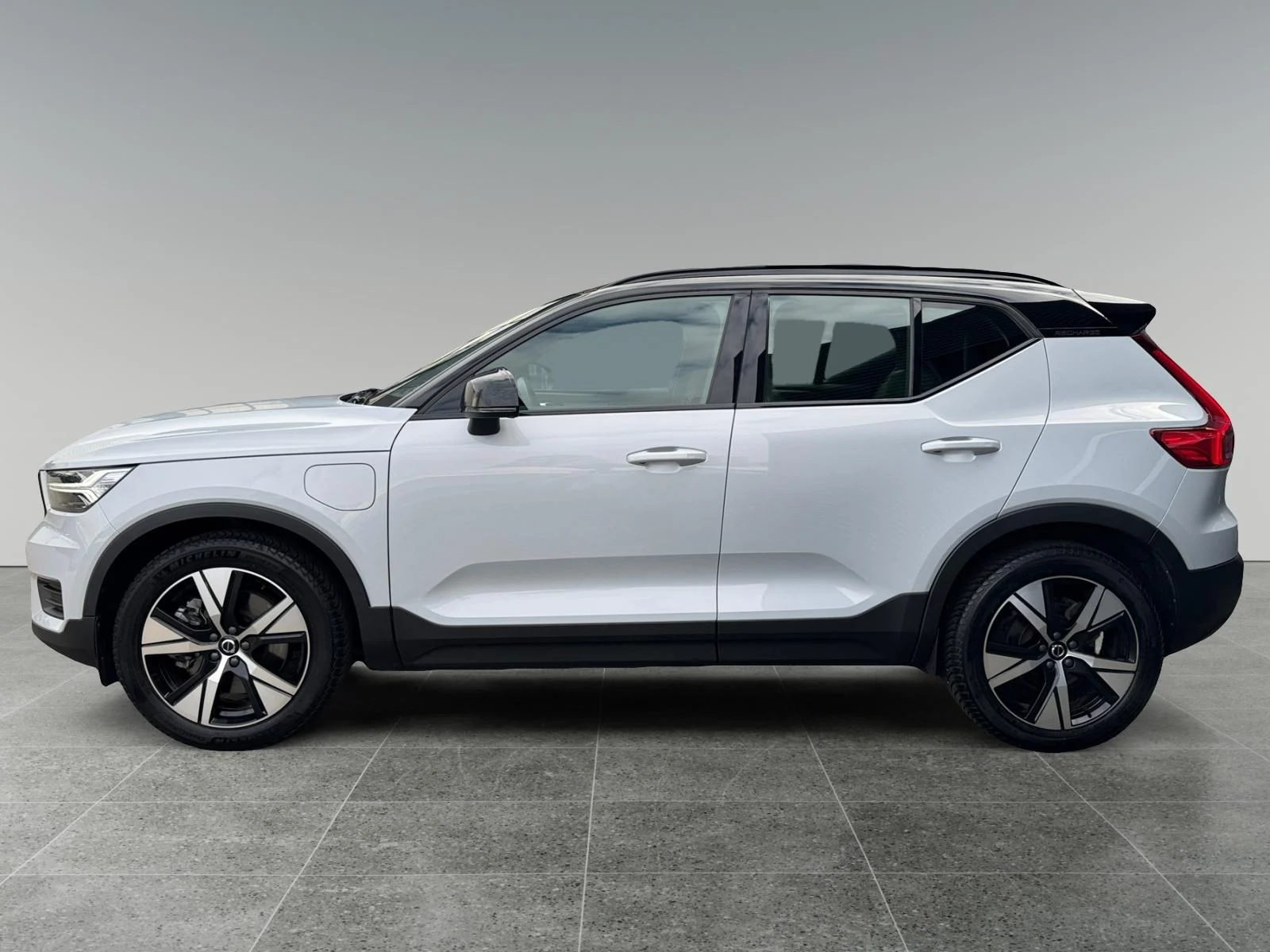 Volvo-XC40