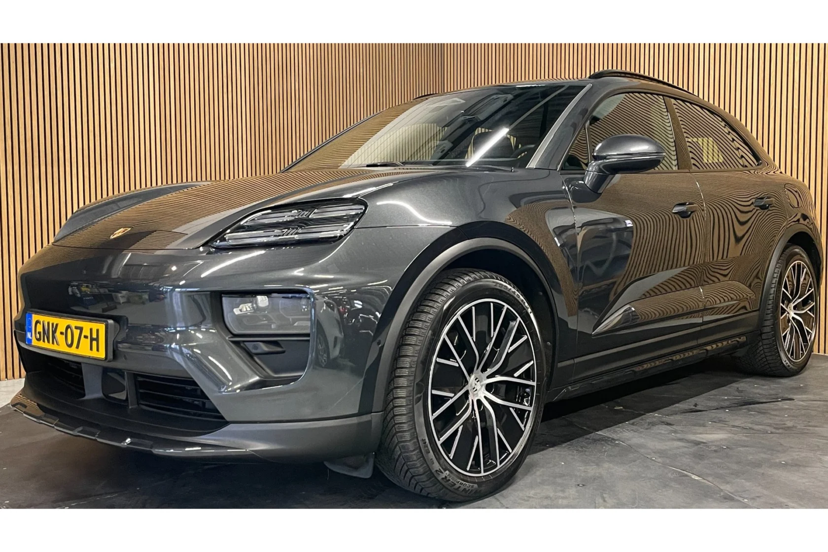 Porsche-Macan