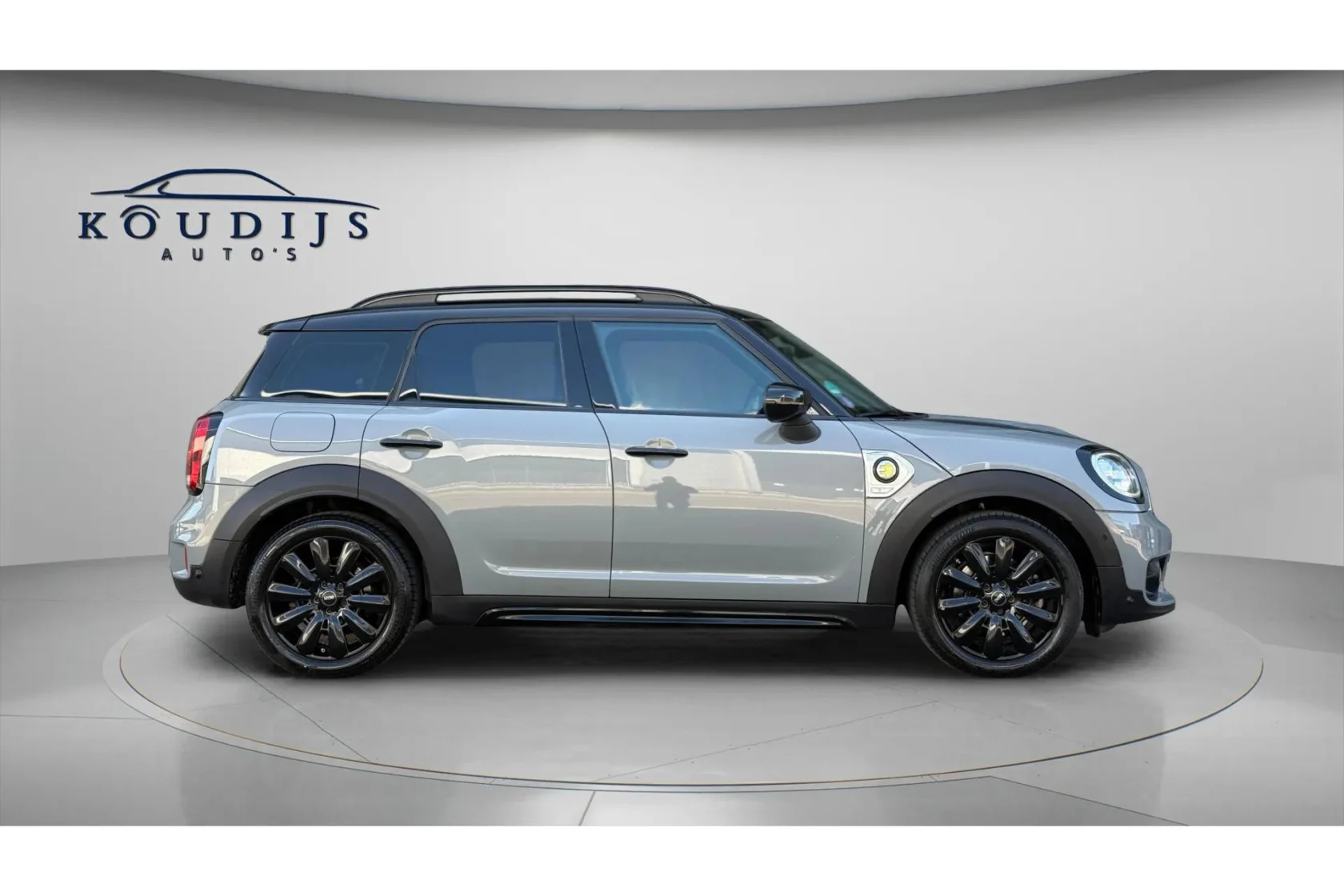 MINI-Countryman