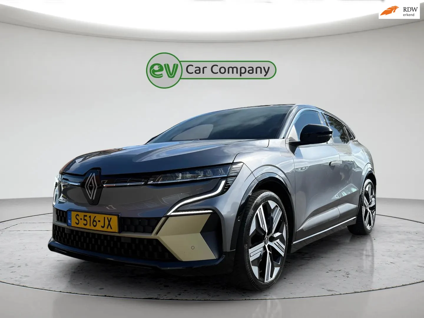 Renault-Megane E-Tech Electric