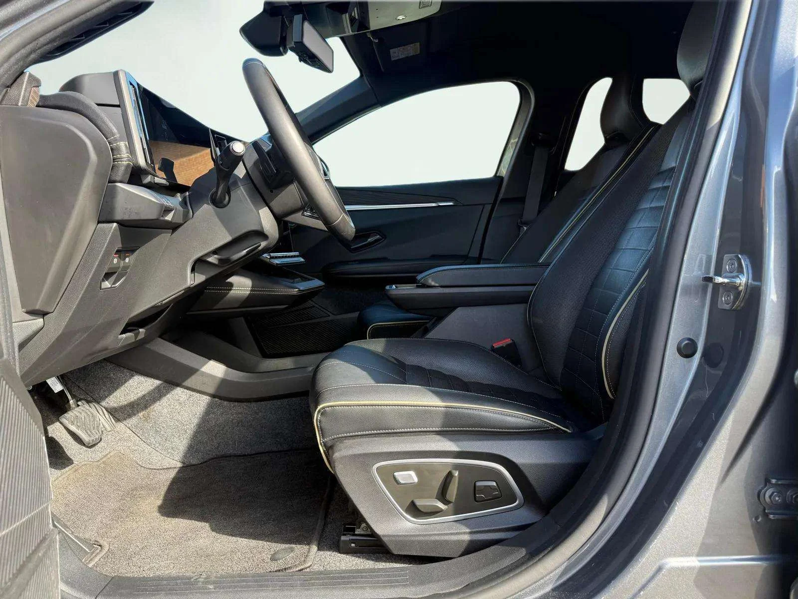 Renault-Megane E-Tech Electric