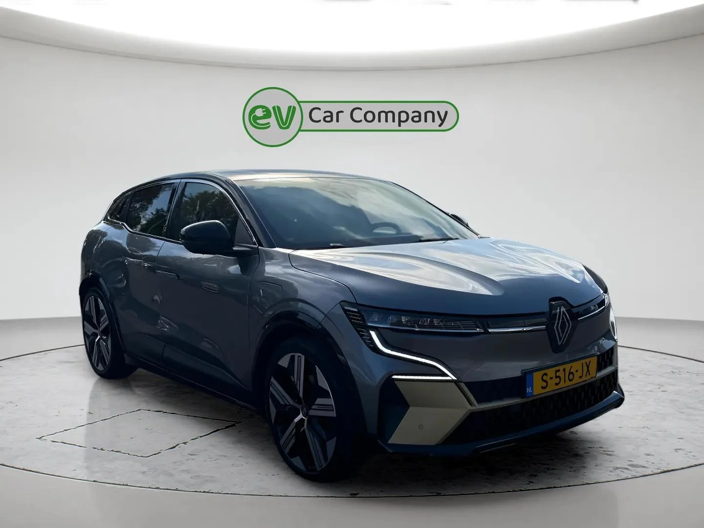 Renault-Megane E-Tech Electric