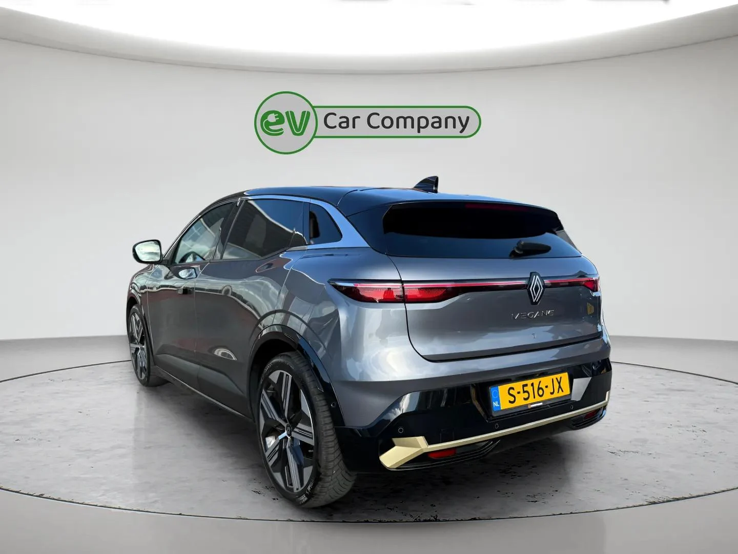 Renault-Megane E-Tech Electric