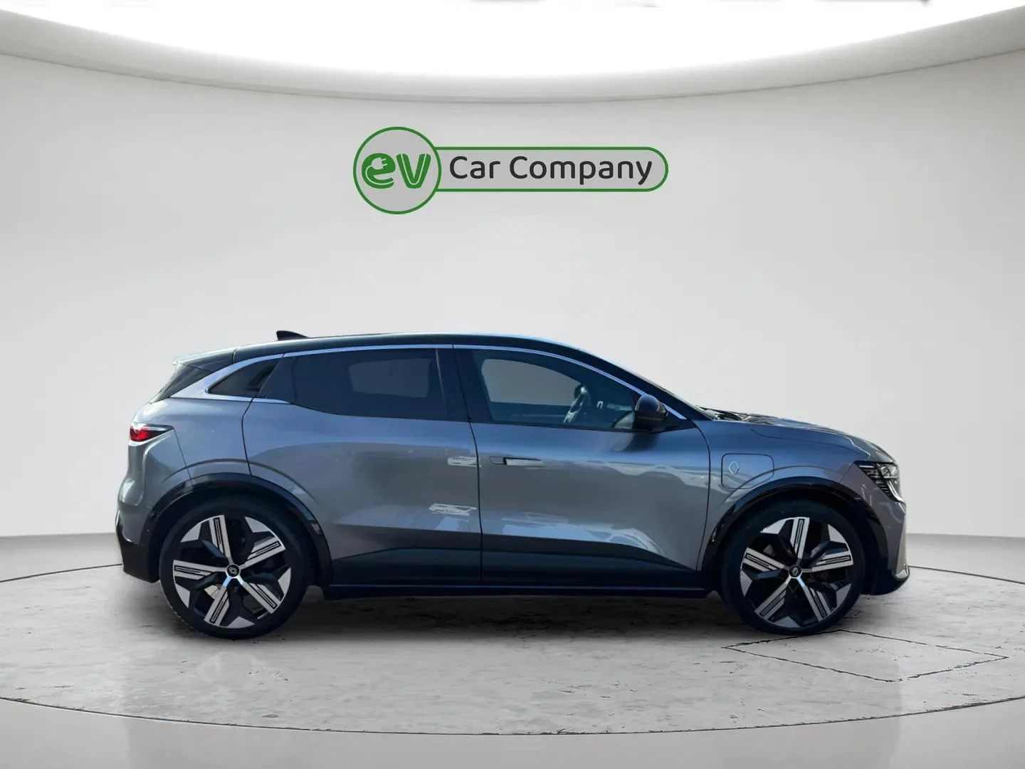 Renault-Megane E-Tech Electric