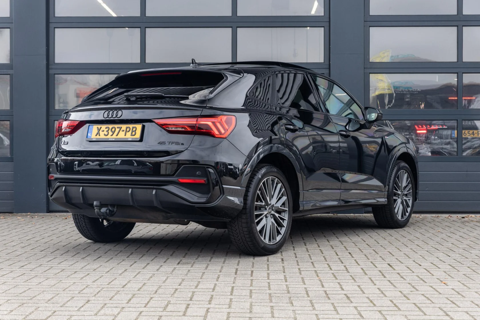 Audi-Q3 Sportback