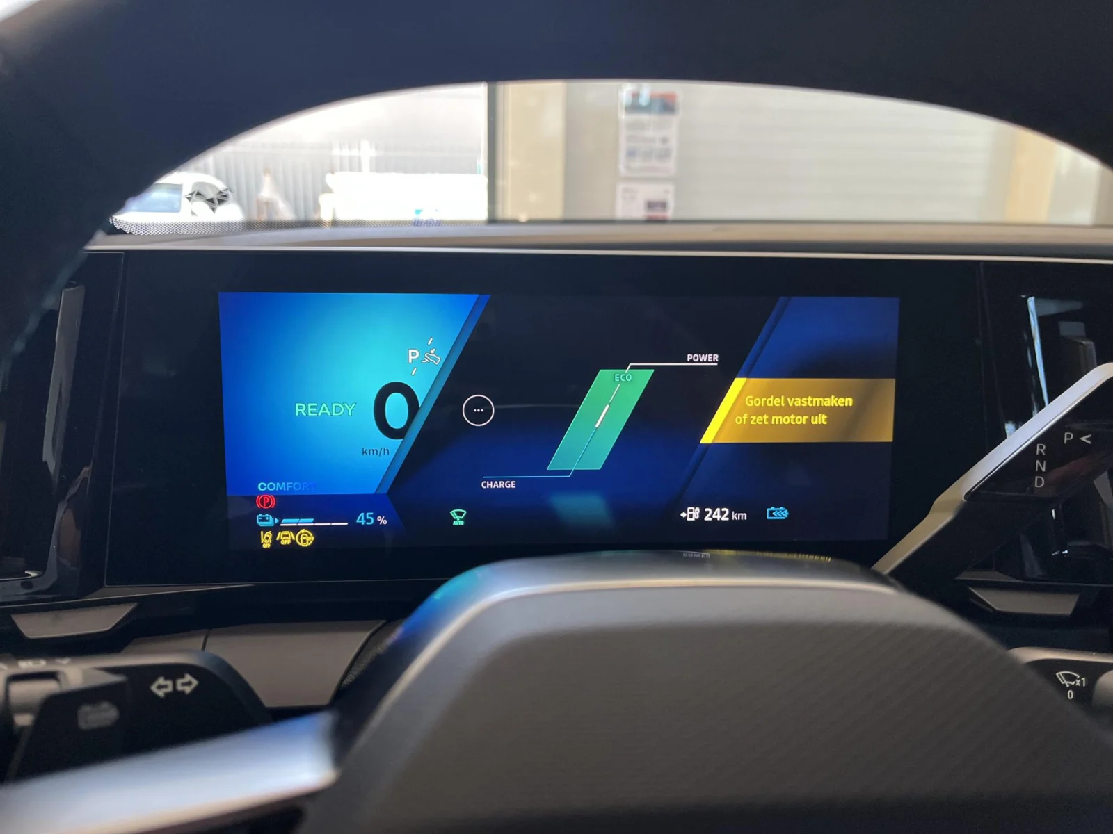 Renault-Scénic E-Tech