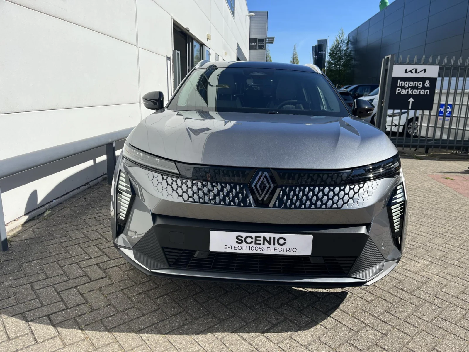 Renault-Scénic E-Tech