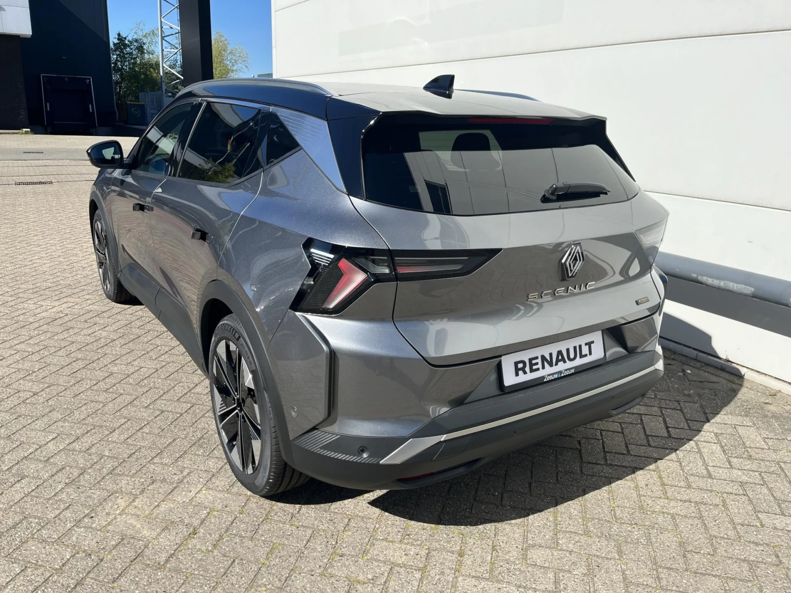 Renault-Scénic E-Tech