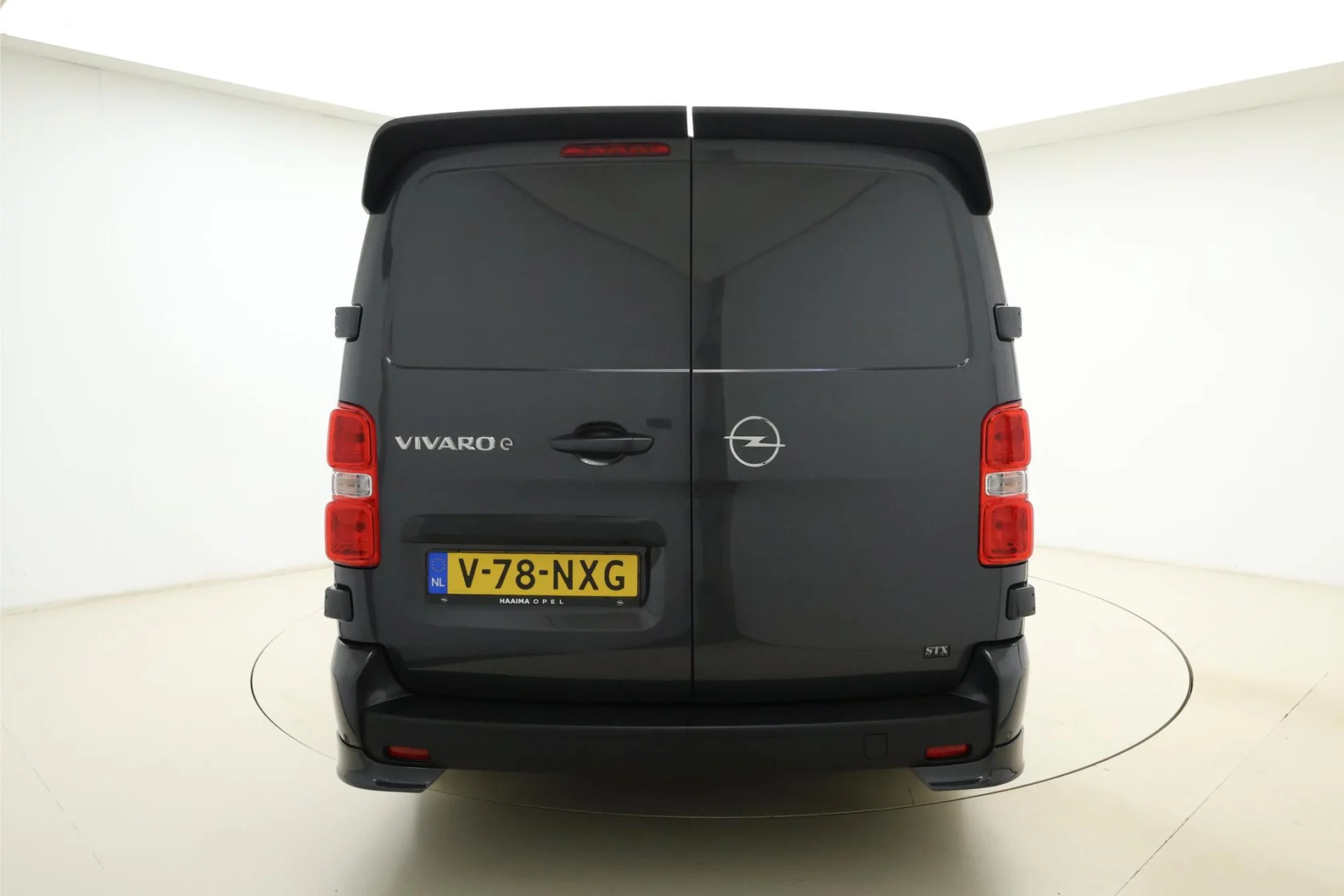 Opel-Vivaro-e