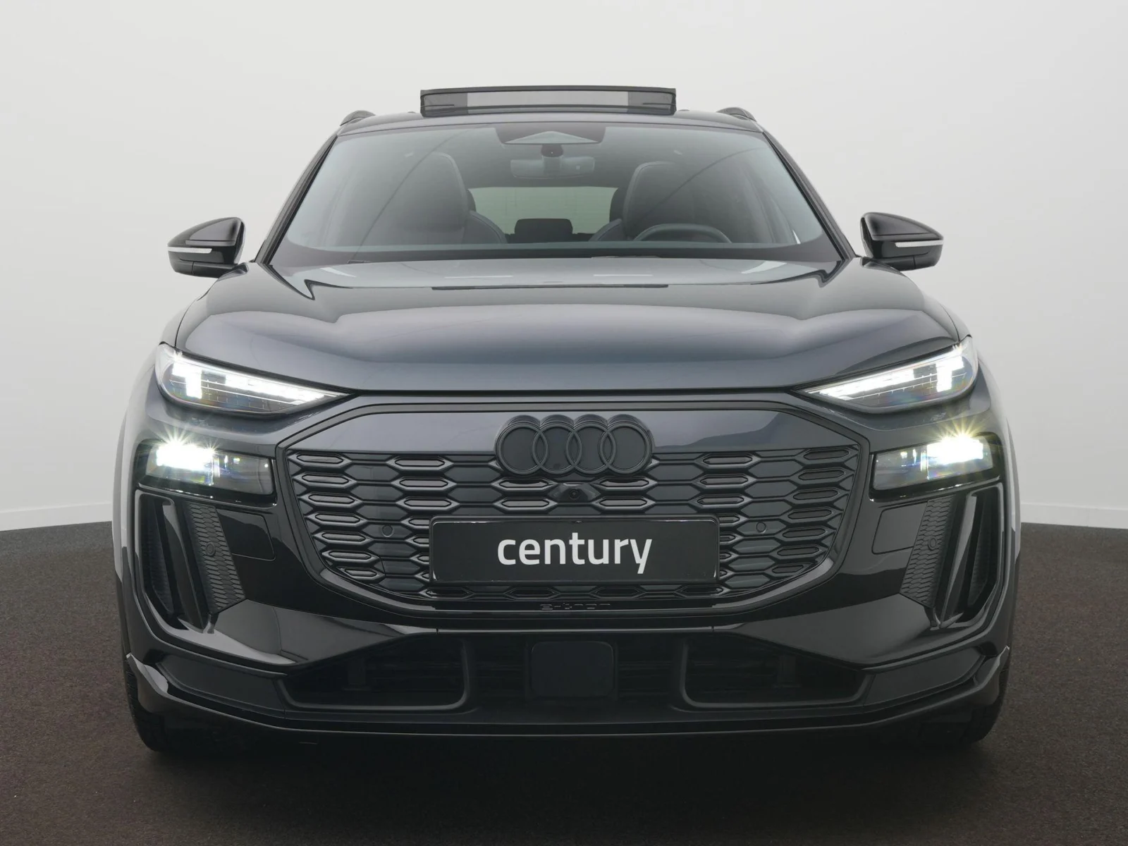 Audi-Q6 e-tron